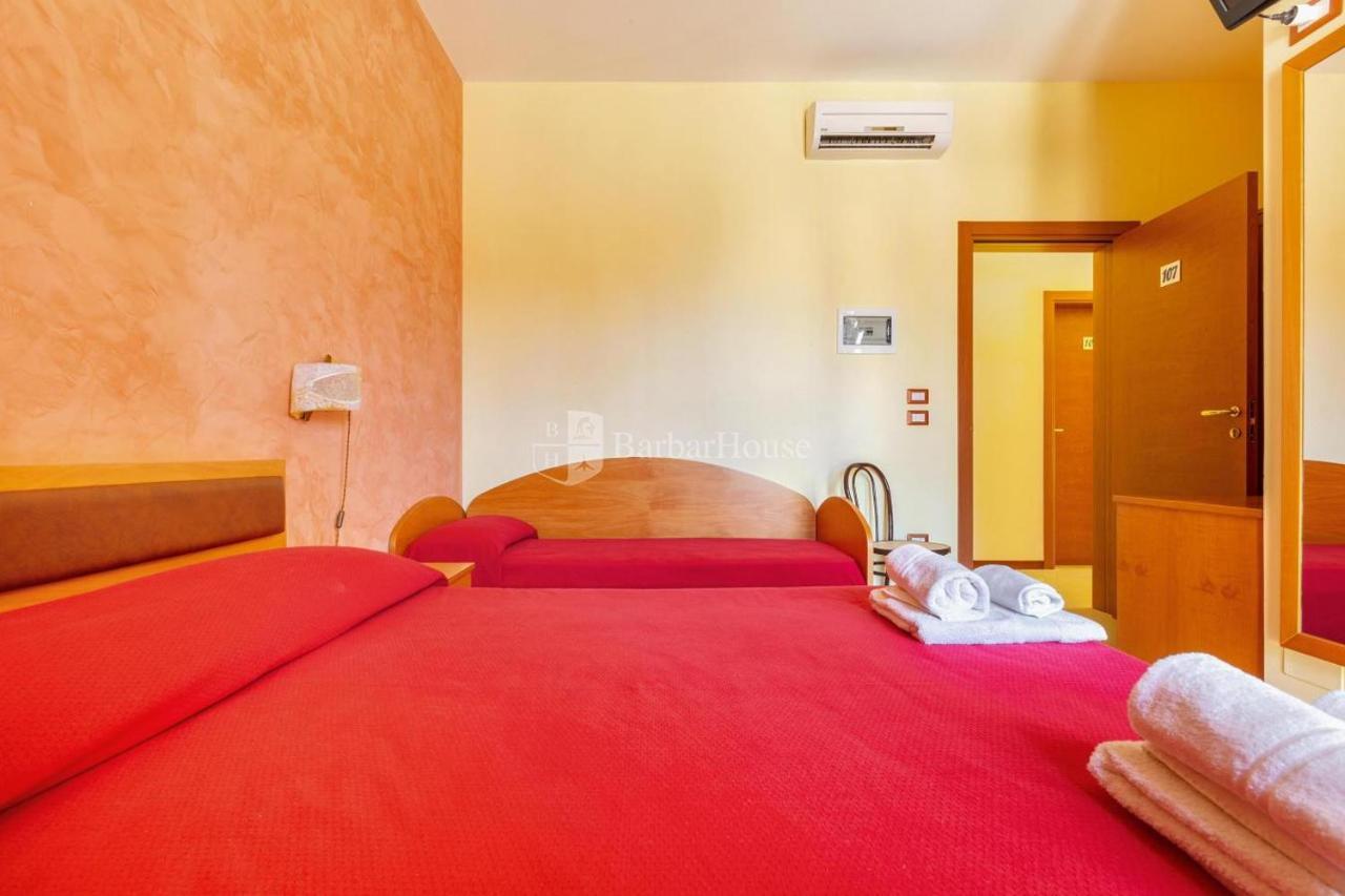 Villa Marincanto Affittacamere Porto Cesareo Buitenkant foto